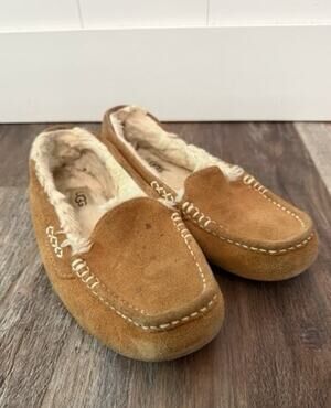 UGG Womens Ansley Suede Loafer Slipper Shoes in btown Chestnut, Size 6 GUC